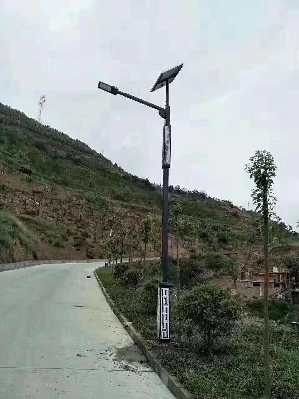 马尔康市仿古太阳能路灯